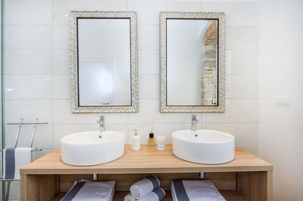 Emporio Boutique Suite 扎达尔 外观 照片